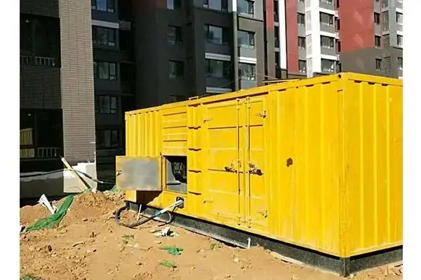 镇巴发电机租赁中燃油压力过低会对发动机的哪些部件造成损坏？