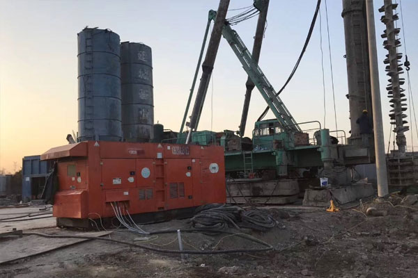 镇巴如何检查发电机组燃油系统的密封性？